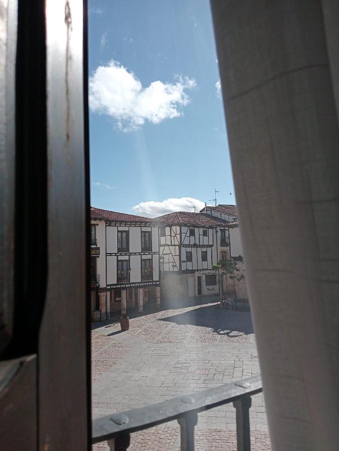 Hotel Nuevo Arlanza Covarrubias Buitenkant foto