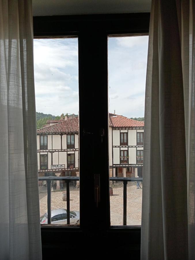 Hotel Nuevo Arlanza Covarrubias Buitenkant foto