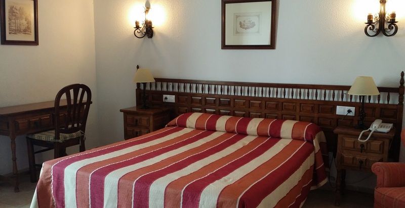 Hotel Nuevo Arlanza Covarrubias Buitenkant foto