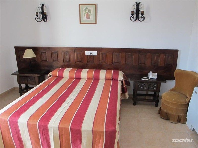 Hotel Nuevo Arlanza Covarrubias Buitenkant foto