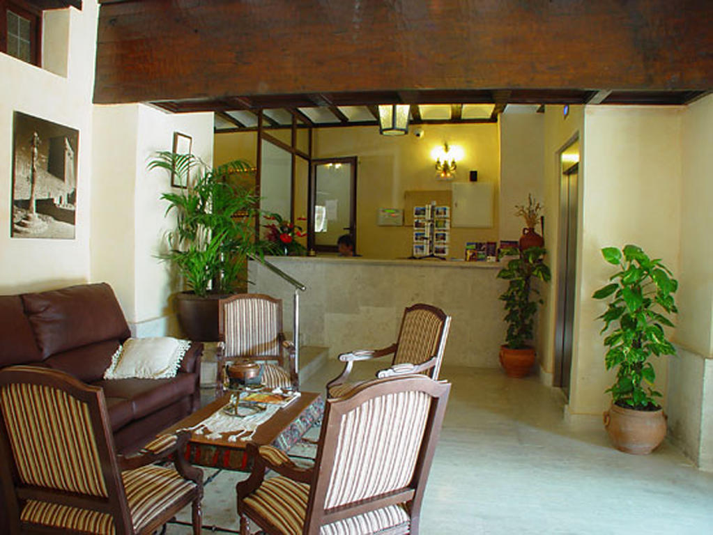 Hotel Nuevo Arlanza Covarrubias Buitenkant foto